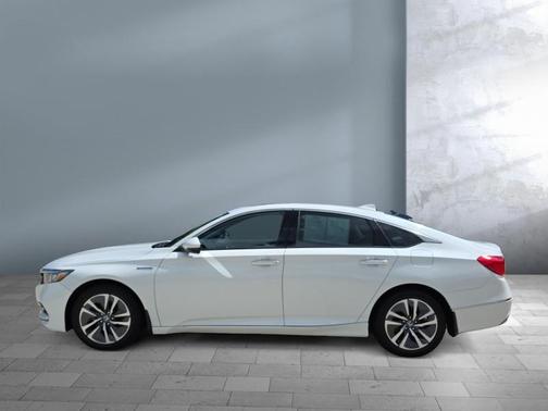 White 2018 Honda Accord Hybrid Touring