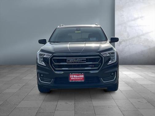 2023 GMC Terrain AWD AT4