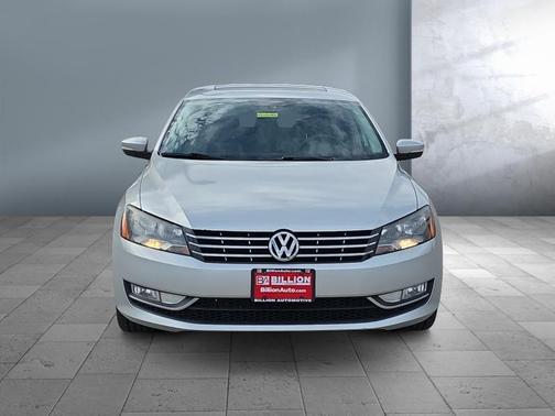 2015 Volkswagen Passat 2.0L TDI DSG SEL Premium