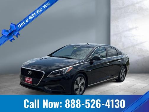 2016 Hyundai SONATA Hybrid Limited