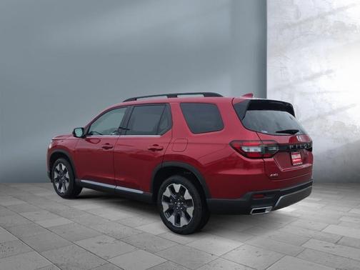 2026 Honda Pilot Touring 8-Passenger