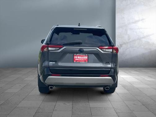 2023 Toyota RAV4 Hybrid SE