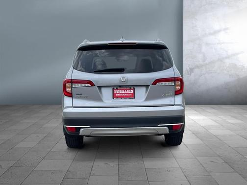 2022 Honda Pilot AWD Elite