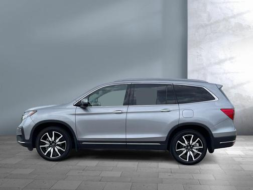 2022 Honda Pilot AWD Elite