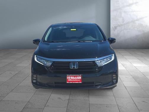 Crystal Black Pearl 2024 Honda Odyssey Elite