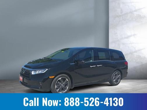Crystal Black Pearl 2024 Honda Odyssey Elite