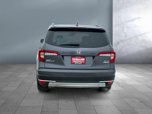 2021 Honda Pilot AWD Elite