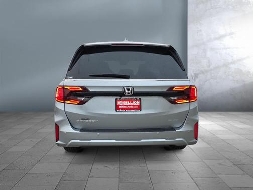 Silver 2026 Honda Odyssey Elite
