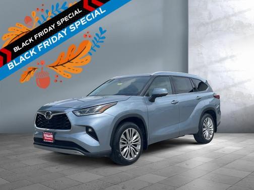 2023 Toyota Highlander Platinum