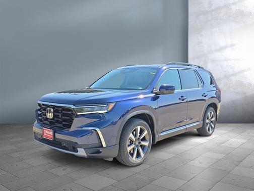 2025 Honda Pilot Touring 8-Passenger
