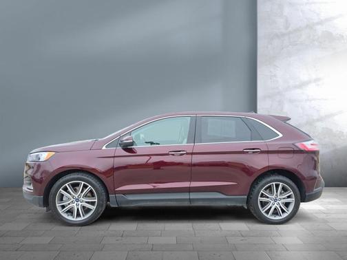Burgundy Velvet Metallic Tinted Clearcoat 2022 Ford Edge Titanium