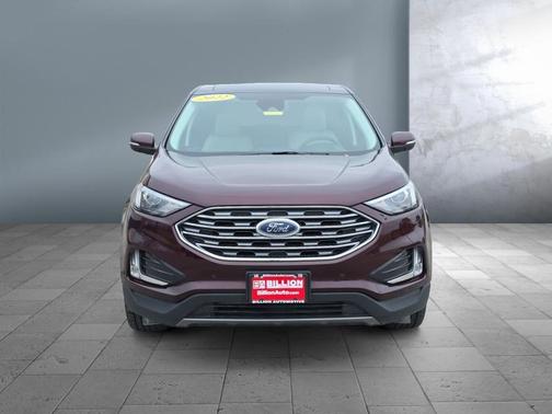 Burgundy Velvet Metallic Tinted Clearcoat 2022 Ford Edge Titanium