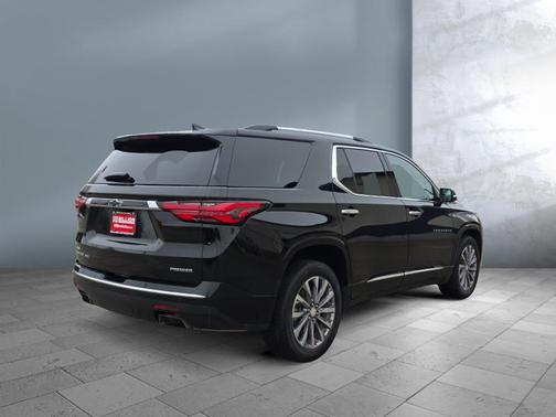 2022 Chevrolet Traverse Premier