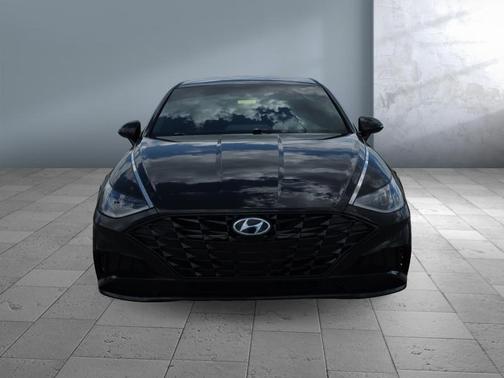 Phantom Black 2021 Hyundai SONATA SEL Plus
