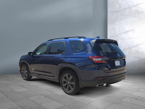 Obsidian Blue Pearl 2025 Honda Pilot Sport