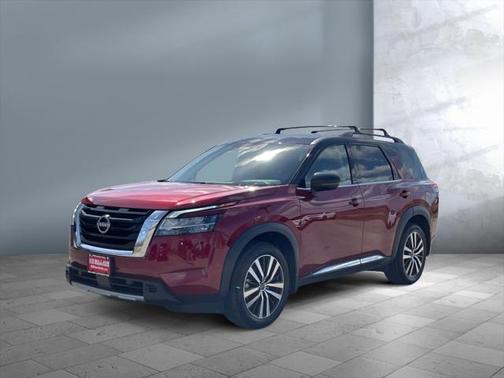 2023 Nissan Pathfinder Platinum 4WD