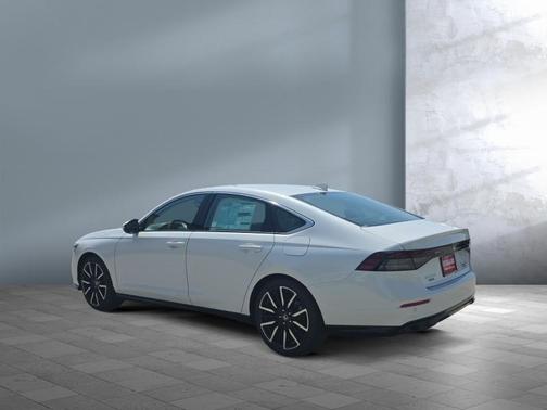 Platinum White Pearl 2026 Honda Accord Hybrid Touring