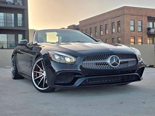 Black 2017 Mercedes-Benz SL 550 Base