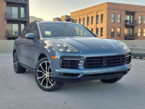 Blue 2019 Porsche Cayenne Base
