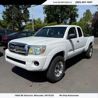 Super White 2010 Toyota Tacoma Access Cab