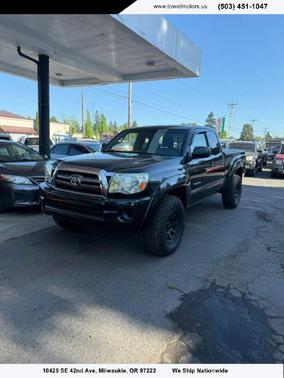 Black 2010 Toyota Tacoma Access Cab