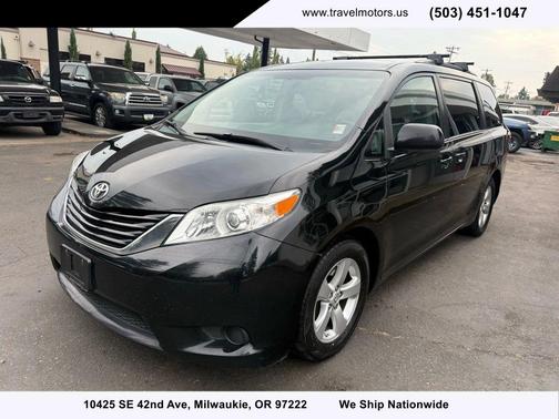 2015 Toyota Sienna LE