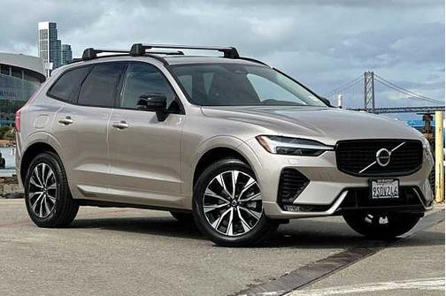 2025 Volvo XC60 Core