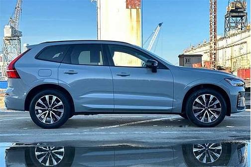 2024 Volvo XC60 Core
