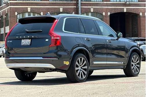 2022 Volvo XC90 eAWD Inscription 6 Seater