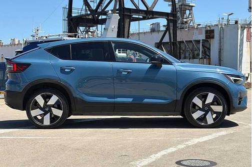 Fjord Blue 2023 Volvo C40 Recharge Pure Electric Ultimate