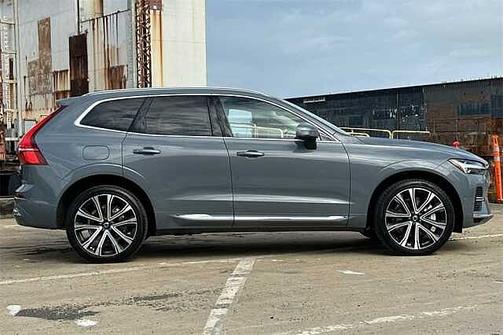 2023 Volvo XC60 Ultimate Bright