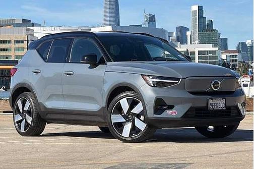 2023 Volvo XC40 Ultimate