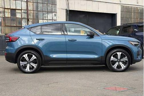 2023 Volvo C40 Recharge Pure Electric Core