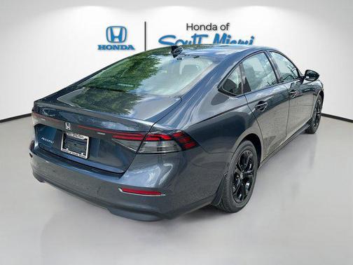 2025 Honda Accord Sport SE 1.5T