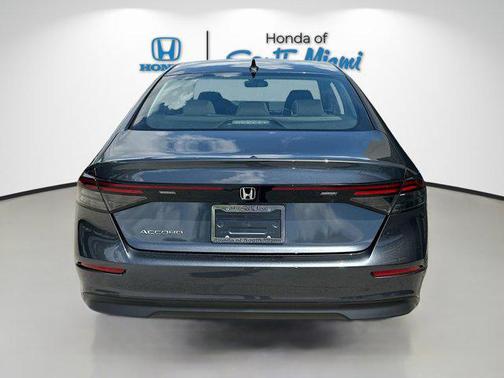 2025 Honda Accord LX 1.5T