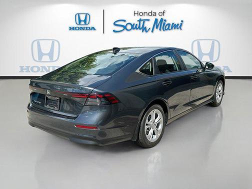 2025 Honda Accord LX 1.5T