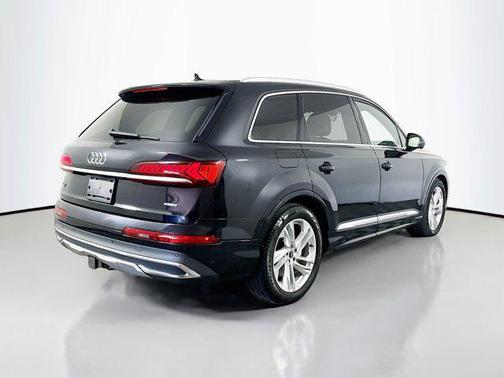2021 Audi Q7 55 Prestige