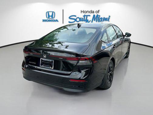 2025 Honda Accord Sport SE 1.5T