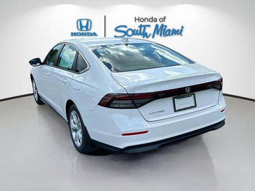 2025 Honda Accord LX 1.5T