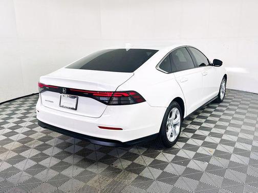 2024 Honda Accord LX 1.5T