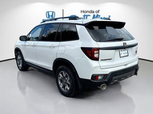 2023 Honda Passport AWD TrailSport
