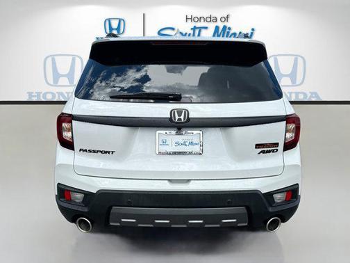 2023 Honda Passport AWD TrailSport