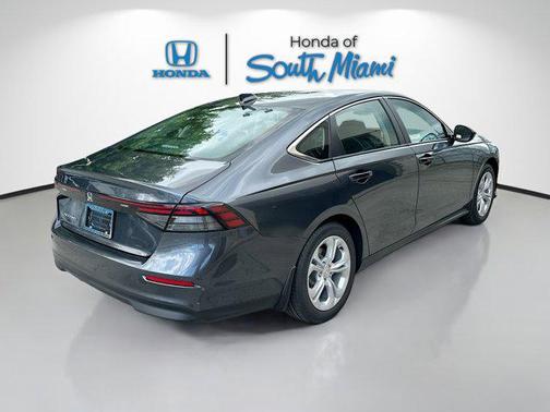 2025 Honda Accord LX 1.5T