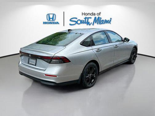 2025 Honda Accord Sport SE 1.5T