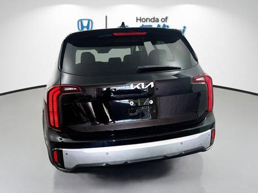 2024 Kia Telluride LX