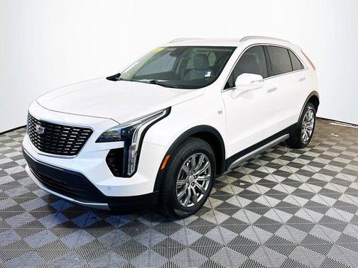 2021 Cadillac XT4 Premium Luxury