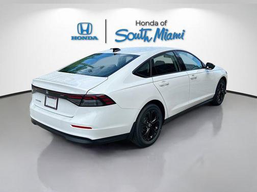 2025 Honda Accord Sport SE 1.5T