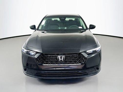 2025 Honda Accord LX 1.5T