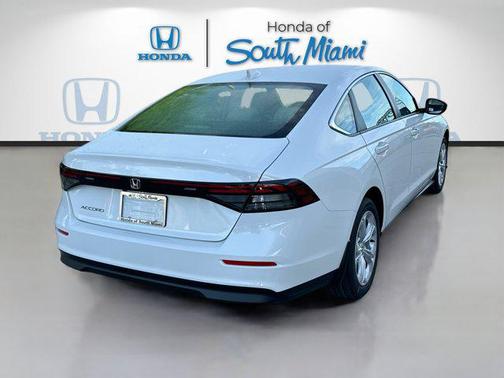 2025 Honda Accord LX 1.5T