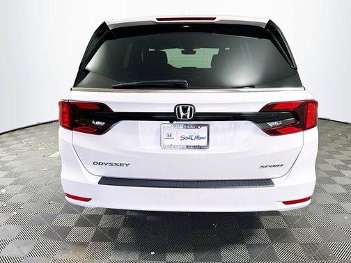 2023 Honda Odyssey Sport